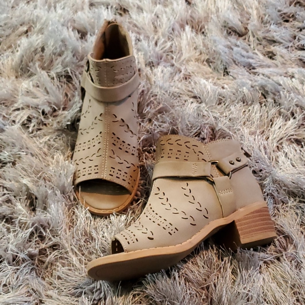 Dressy boots